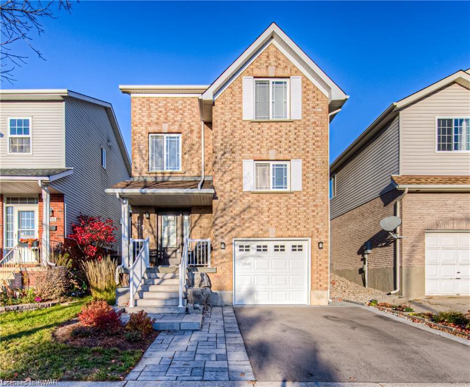 258 Keewatin Avenue, Sold in Kitchener Zoocasa