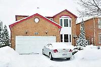 35 Durant Cres