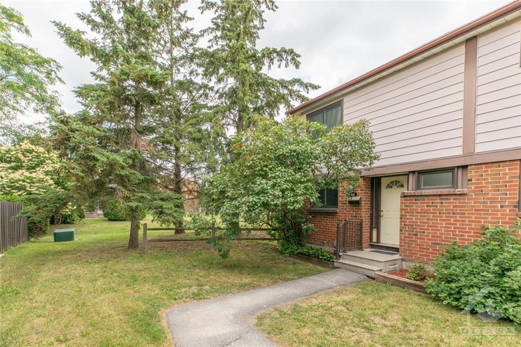 14 Knollsbrook Drive, Inactive in Ottawa Zoocasa