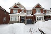 82 Naperton Dr