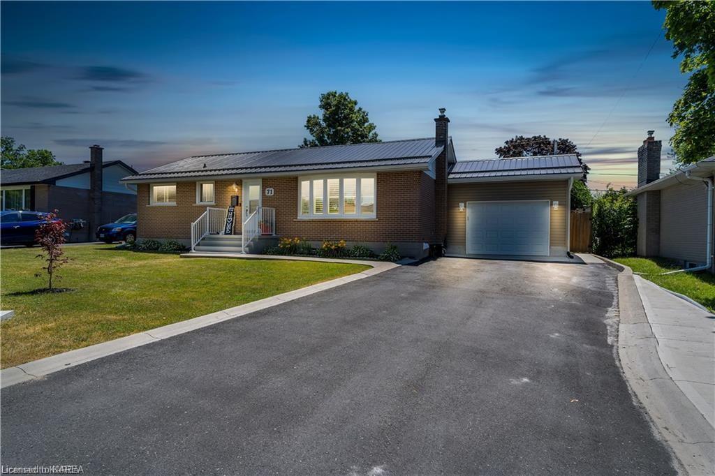 71 Briscoe Street, Inactive in Loyalist Zoocasa