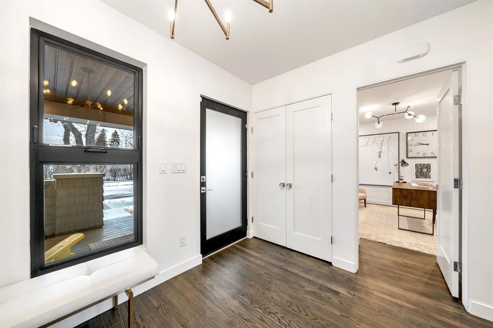 525 Riverdale Avenue Sw, Sold in Calgary Zoocasa