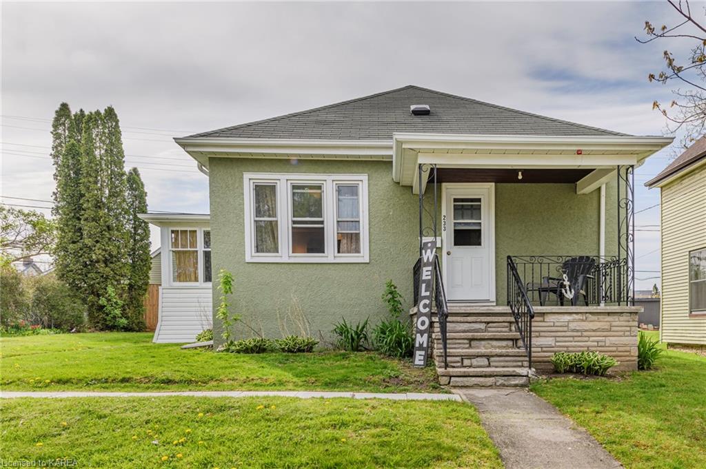 233 and 236 Garden And Coopers Street, Inactive in Gananoque Zoocasa