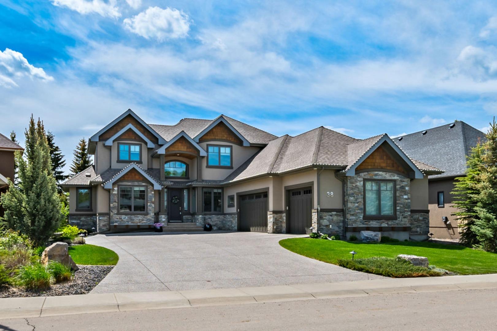 38 Spring Willow Mews Sw, Sold in Calgary Zoocasa