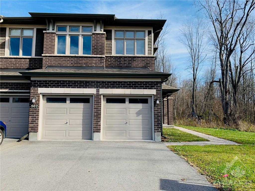 562 Rowers Way, Inactive in Ottawa Zoocasa