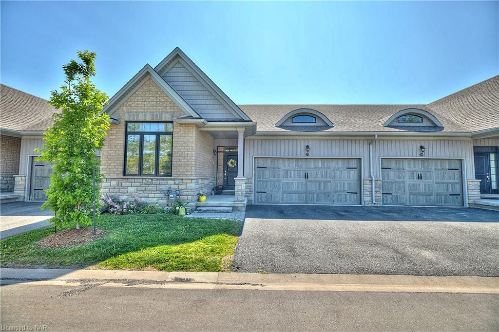 115 Borden Trail, For Sale in Welland Zoocasa