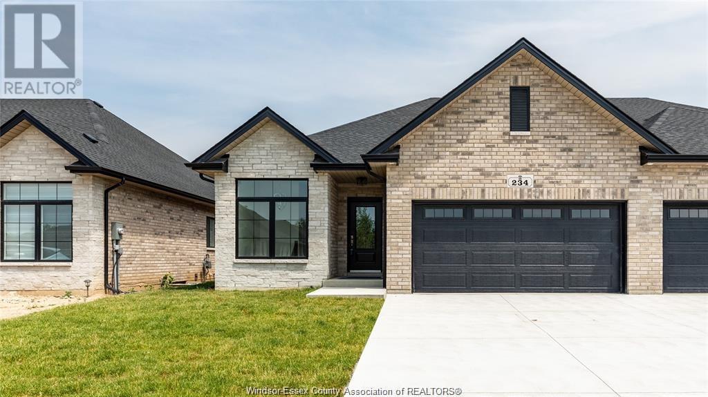 234 Mclellan, For Sale in Amherstburg Zoocasa