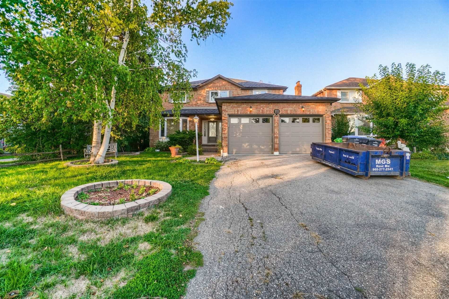111 Falconer Dr, Leased in Mississauga Zoocasa