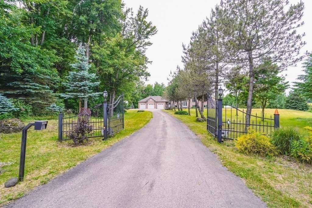 9176 Halton Erin Townline Rd, Terminated in Erin Zoocasa