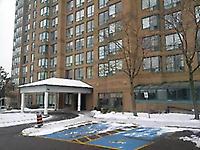 711 Rossland Rd E
