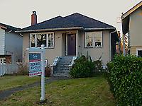 2911 W 34 Th Av