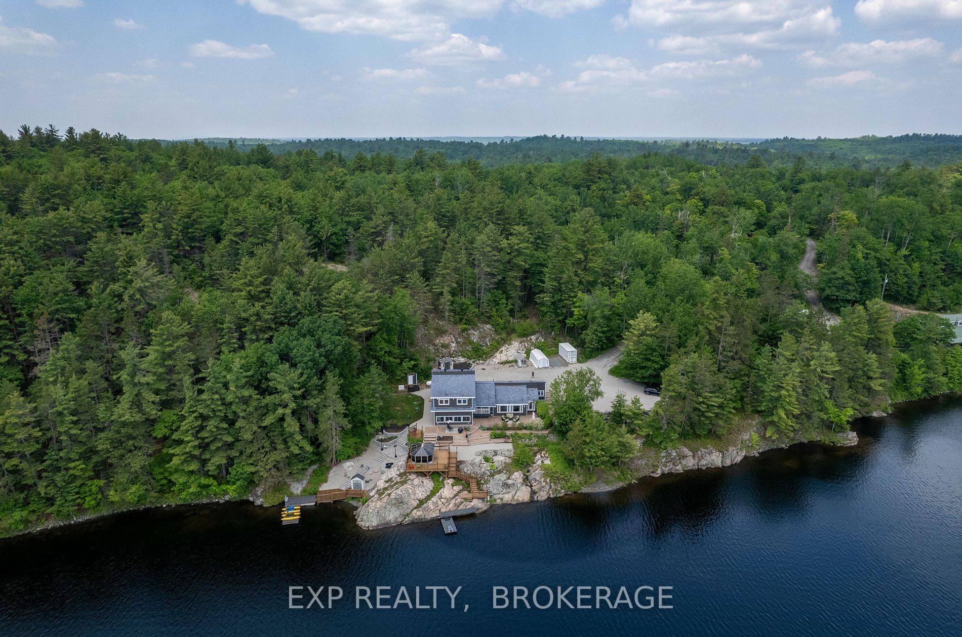 563 Waterfalls Rd, Expired in Spanish - Zoocasa