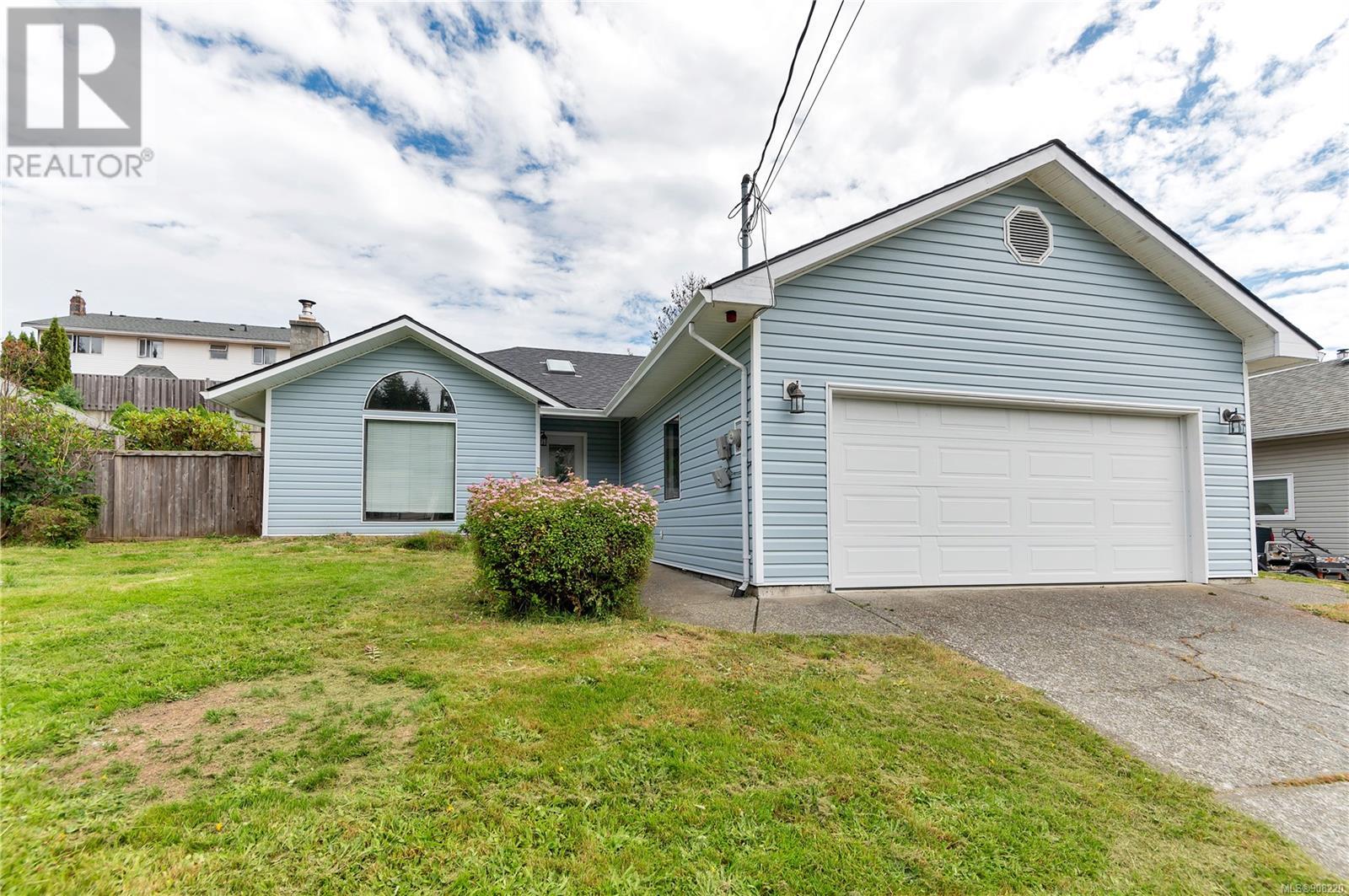 876 Springbok Rd, For Sale in Campbell River Zoocasa