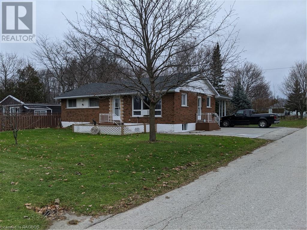 21 ster Street, Kincardine (235285) Zoocasa