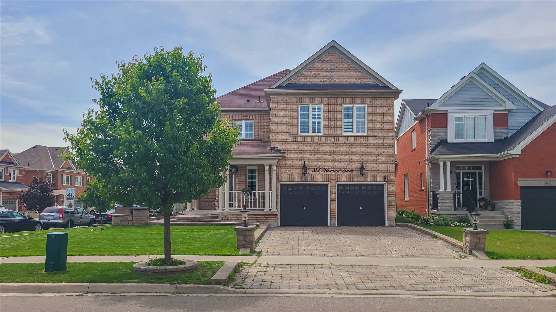 21 Huron Lane, Terminated in Bradford Zoocasa