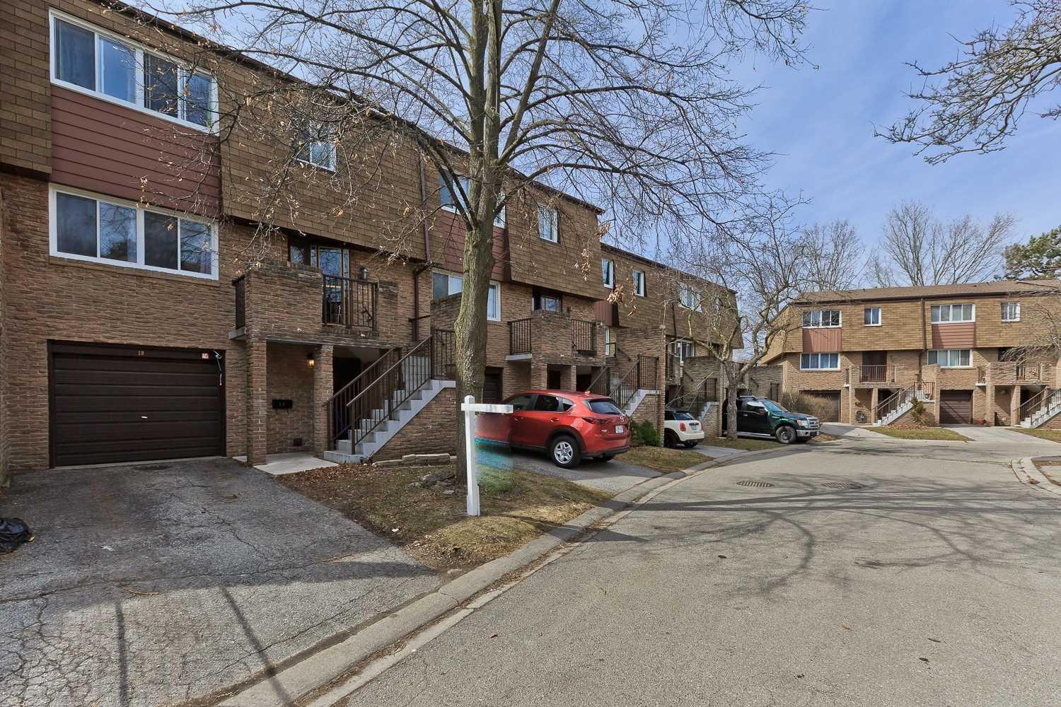 19 7030 Copenhagen Rd, Sold in Mississauga Zoocasa