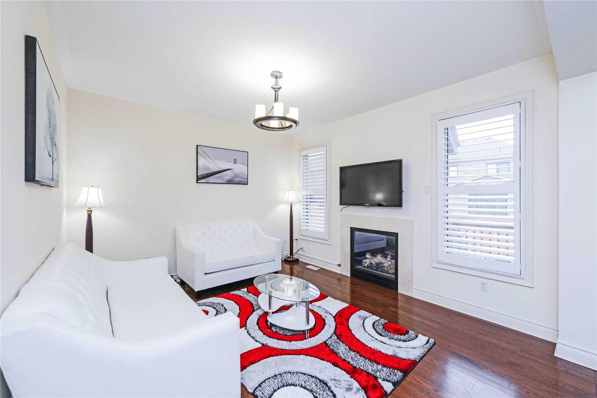 8 Bassett Cres Brampton W4580568 Zoocasa