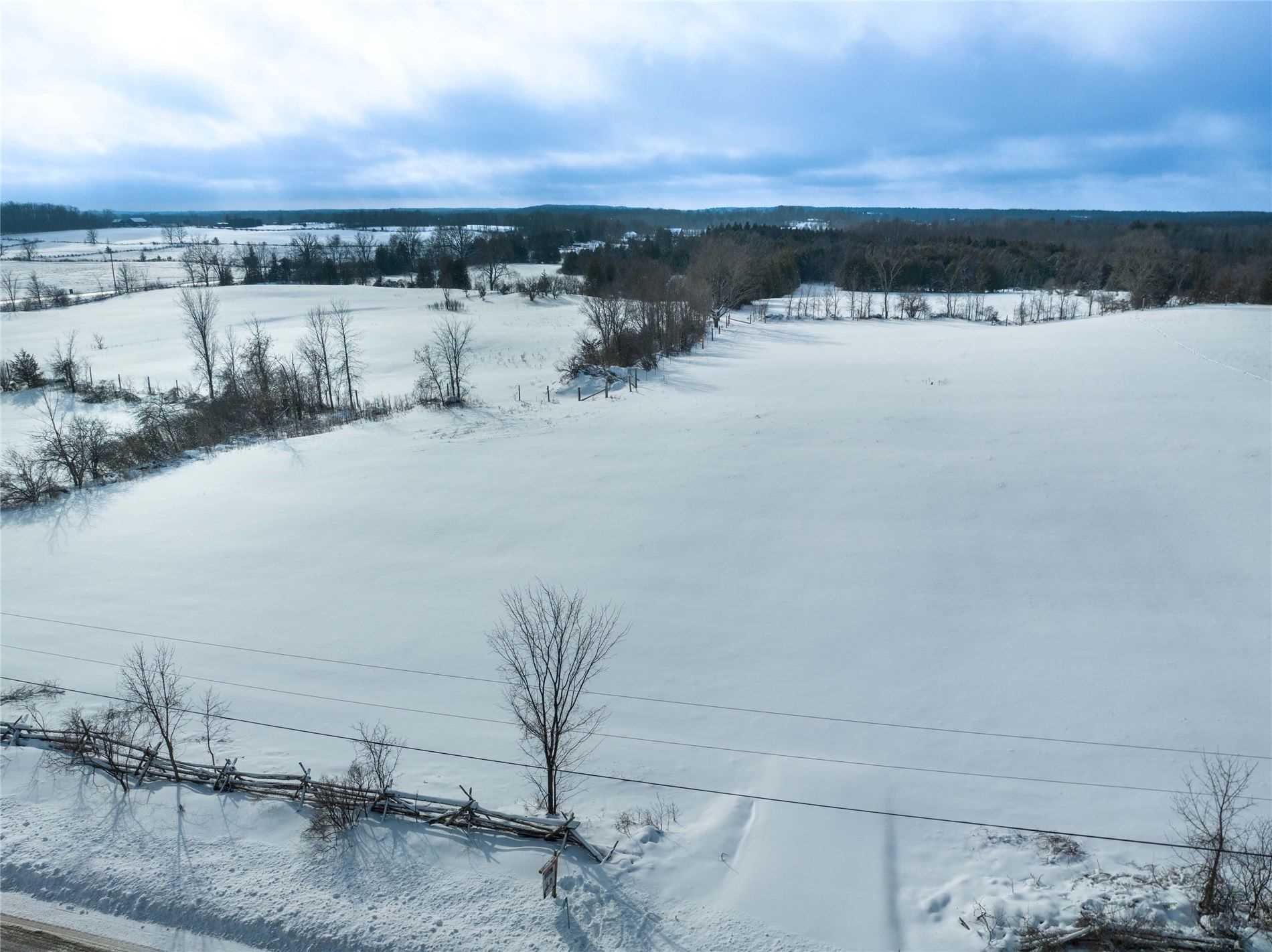 1458 Bradshaw Rd, For Sale in Stone Mills Zoocasa