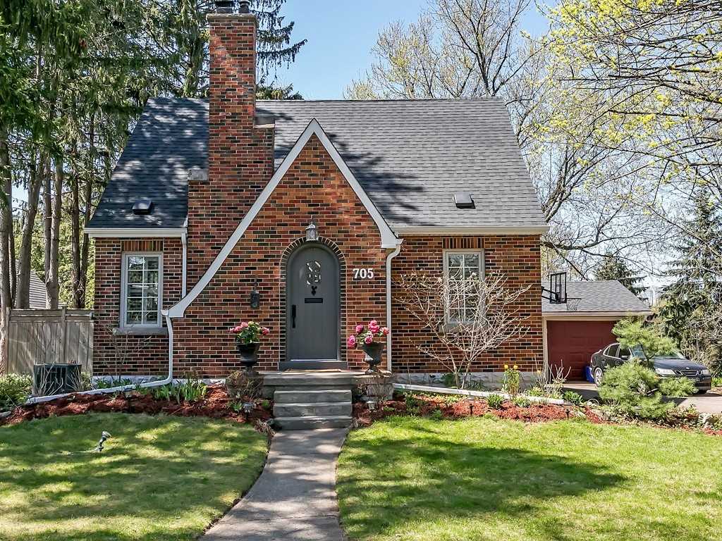 705 Cedar Ave, Sold in Burlington Zoocasa