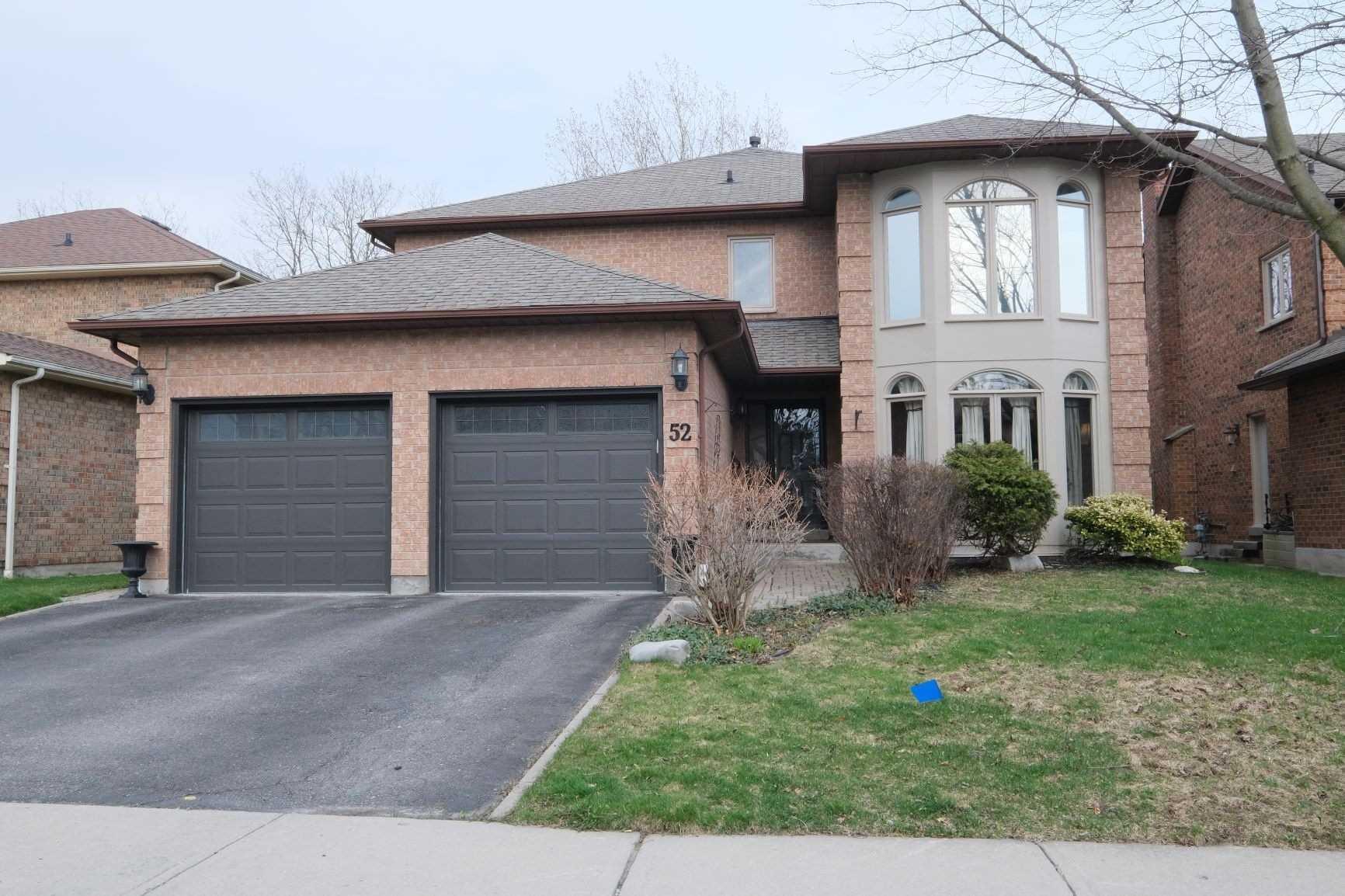 52 Henderson Dr, Sold in Whitby Zoocasa