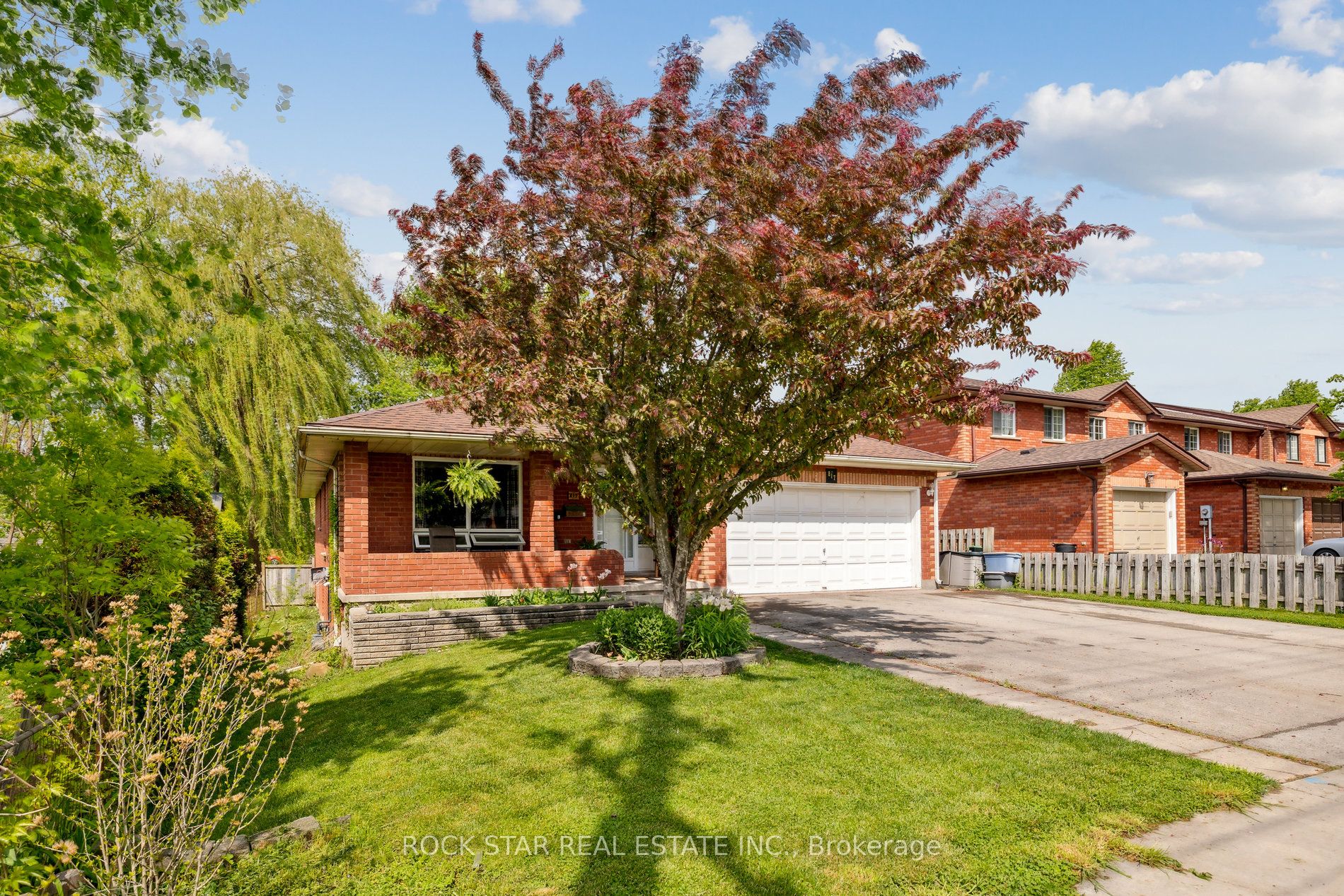 817 Clare Ave, Sold in Welland Zoocasa