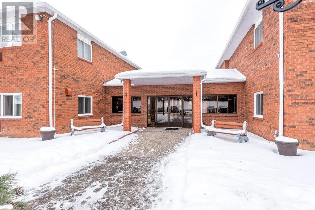 475 Parkhill Road West, Peterborough (287340020) Zoocasa