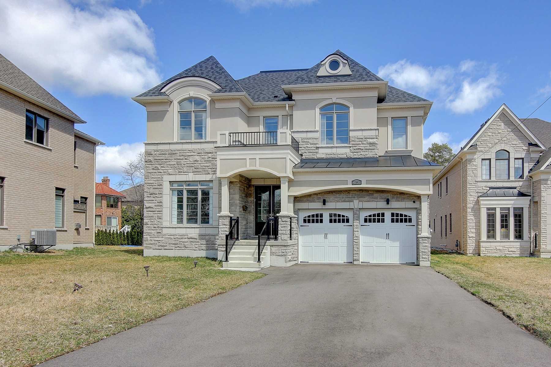 2385 Old Carriage Rd, Sold in Mississauga Zoocasa