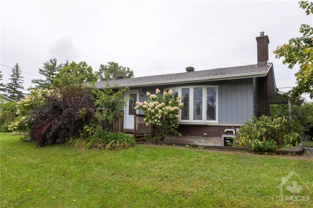 1371 Chartrand Ave, Inactive in Orléans Zoocasa