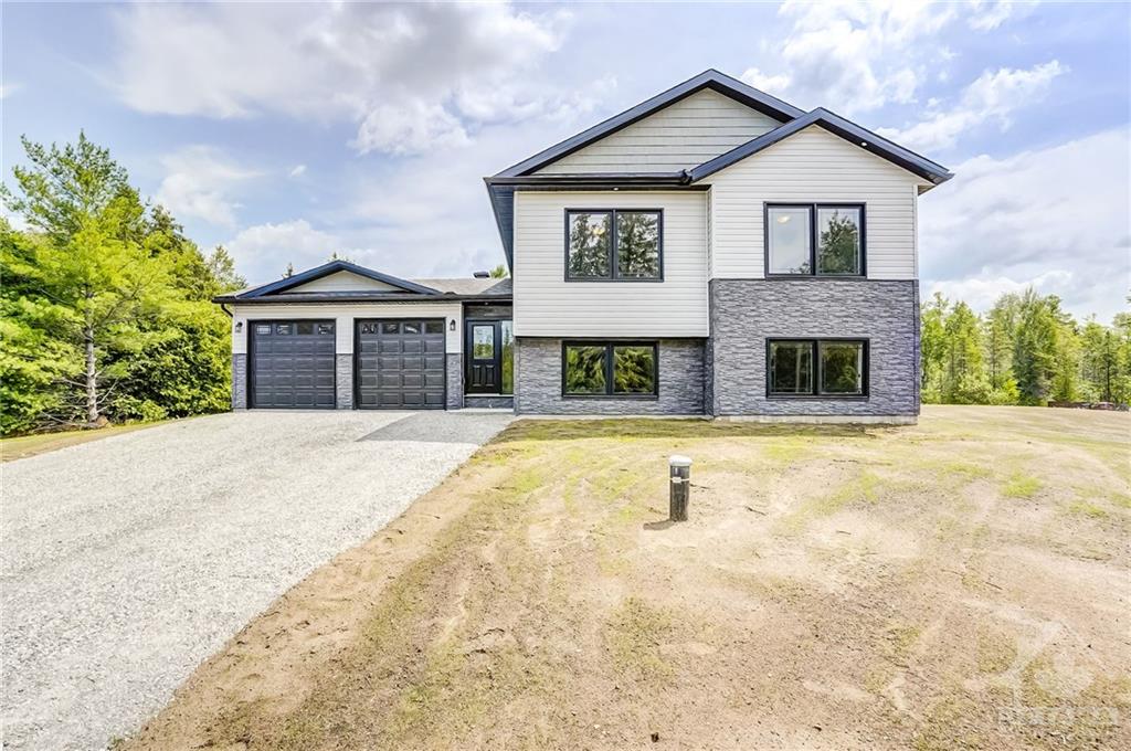 77 Roger Stevens Drive, Inactive in Montague Zoocasa