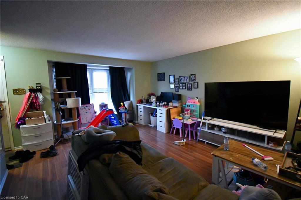 246 The Greenway, Sold in Cambridge Zoocasa