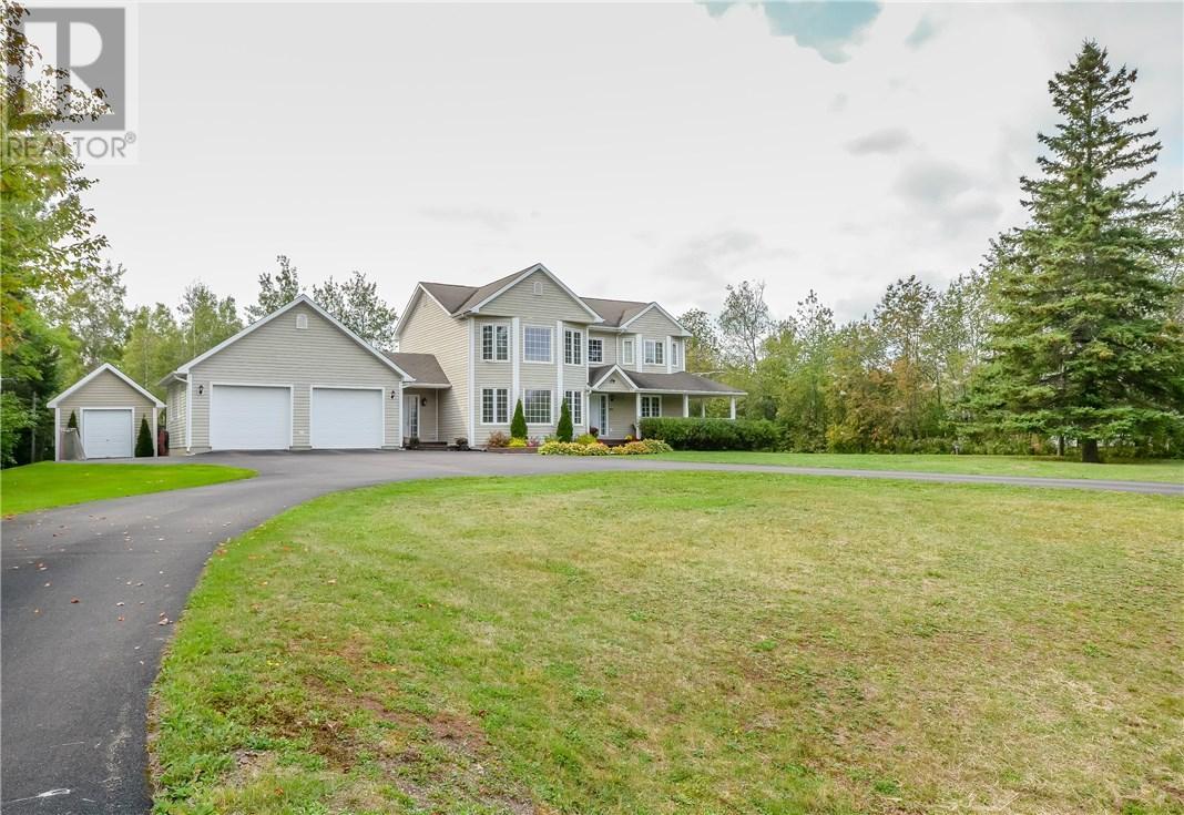 160 Rural Estates Drive, Moncton (M113830) Zoocasa