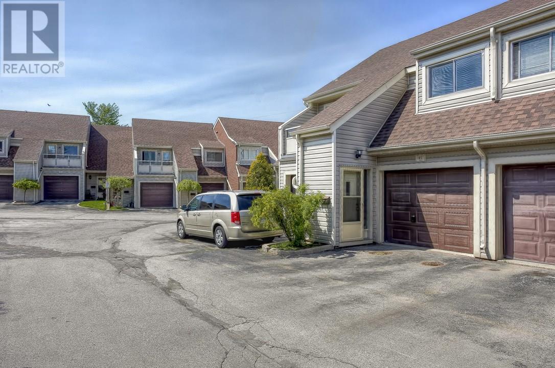 337 Kingswood Drive, Kitchener (30659218) Zoocasa