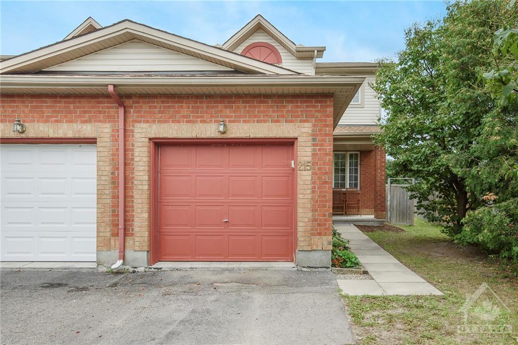 215 Duntroon Circle, Inactive in Ottawa Zoocasa