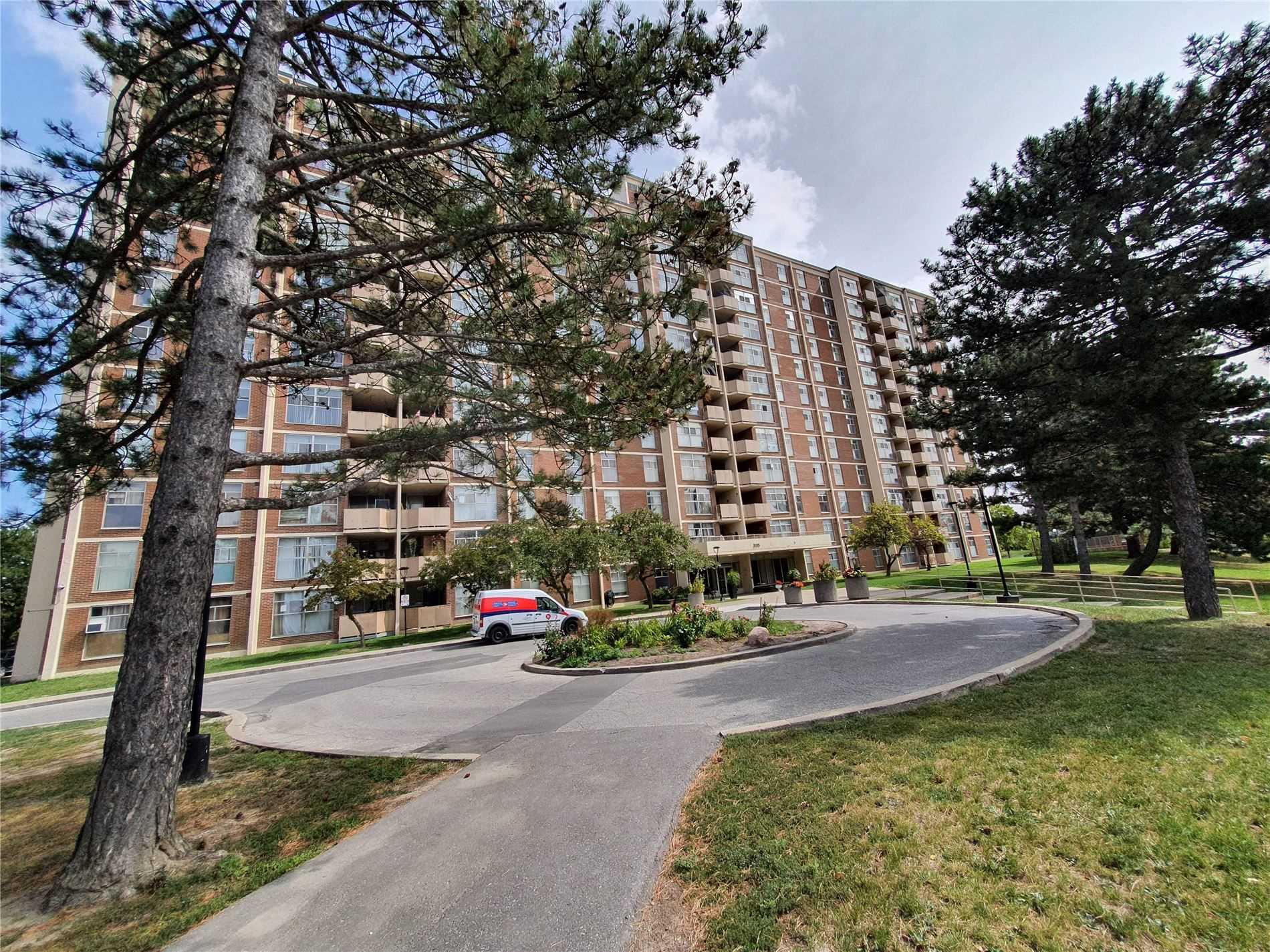 806 335 Driftwood Ave, Suspended in Toronto Zoocasa