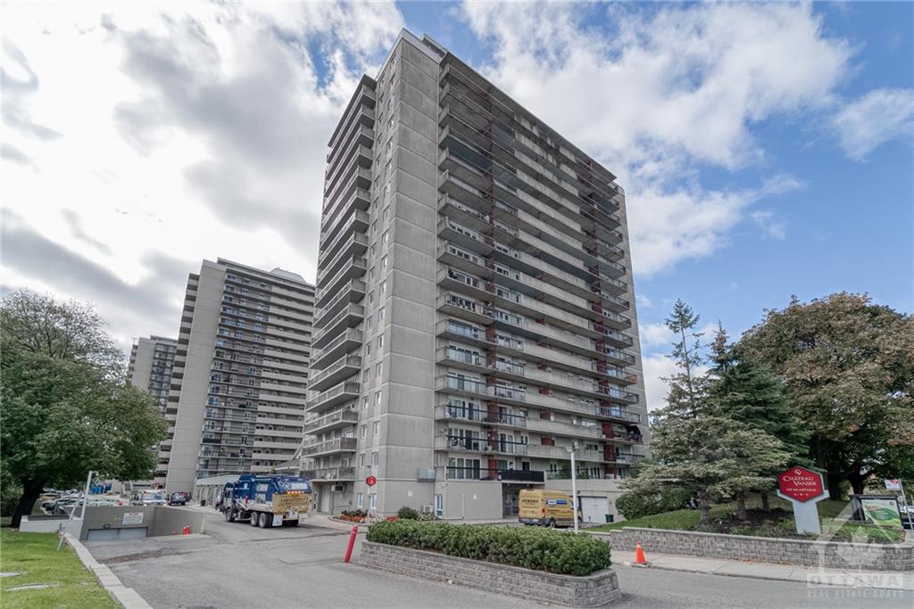 ph6 158 Mcarthur Avenue, For Rent in Ottawa Zoocasa