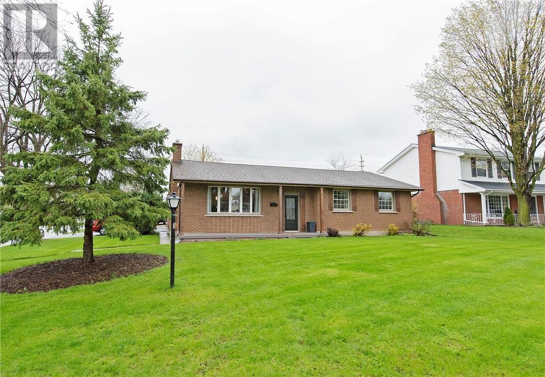 752 Headley Drive, London Sold for XXX,XXX Zoocasa