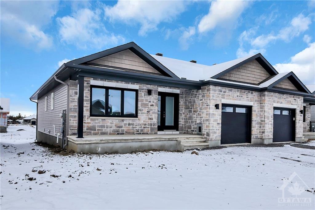 629 Bracewell Street, For Rent in Mississippi Mills Zoocasa