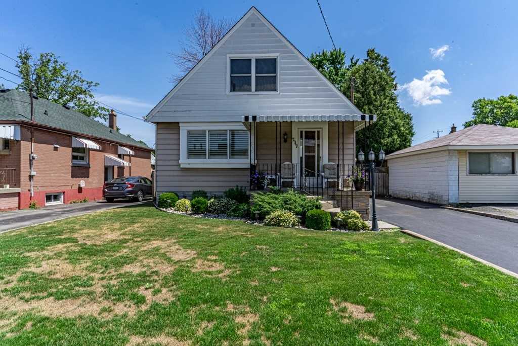 217 East 43rd St, Sold in Hamilton Zoocasa
