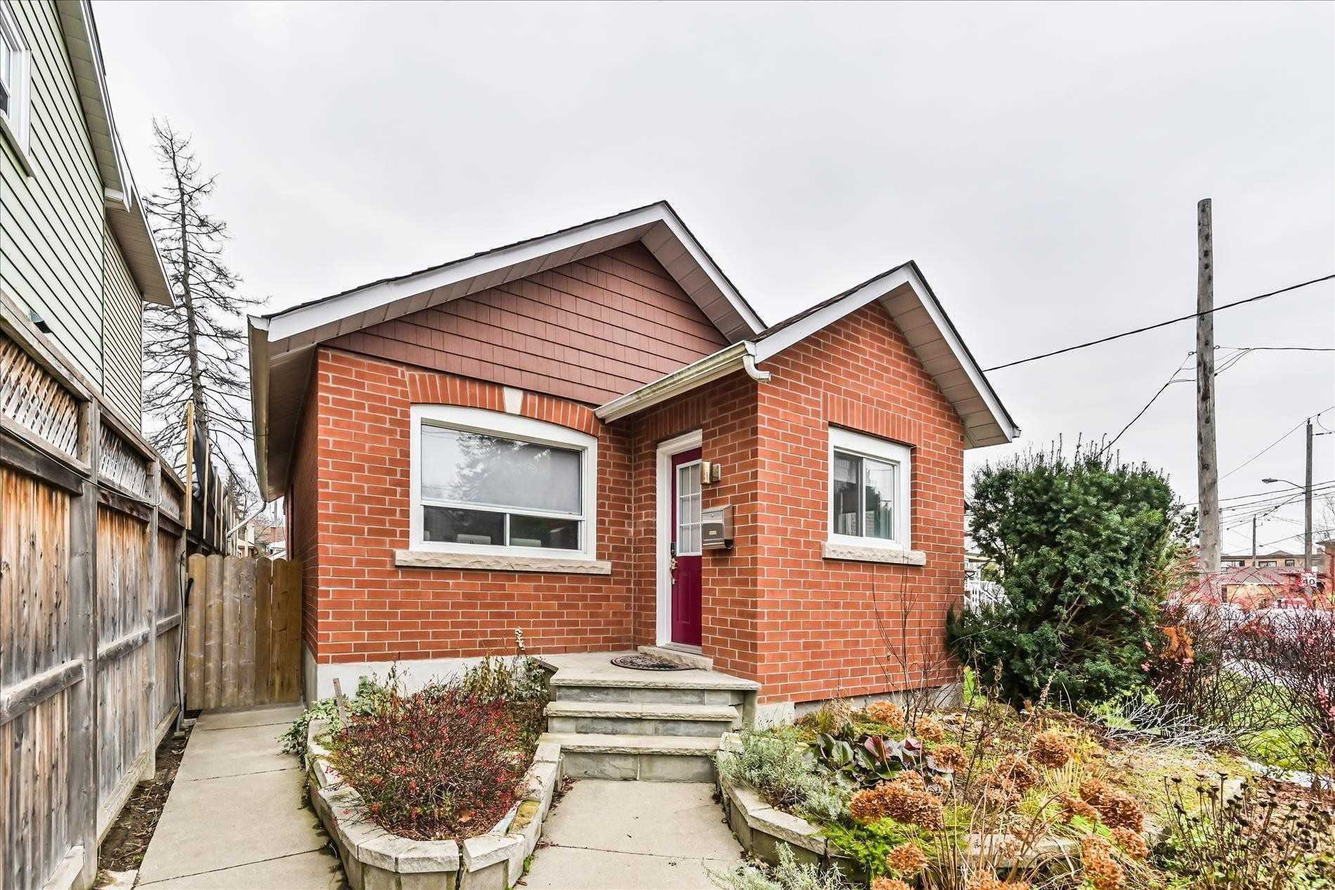 25 Buttonwood Ave, Leased in York Zoocasa